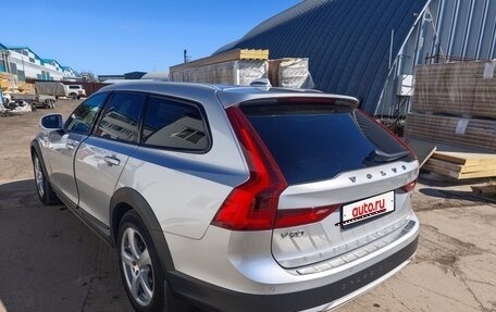 Volvo V90 Cross Country I рестайлинг, 2019 год, 3 000 000 рублей, 6 фотография