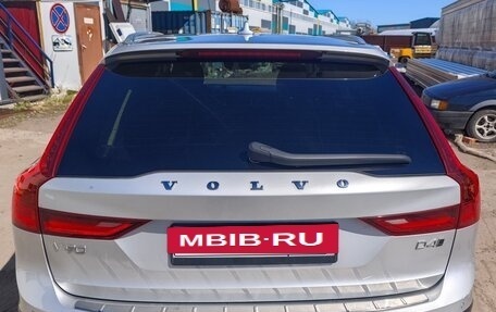 Volvo V90 Cross Country I рестайлинг, 2019 год, 3 000 000 рублей, 5 фотография