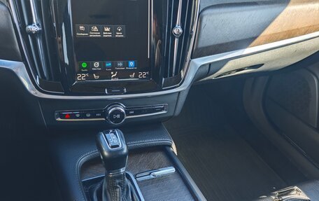 Volvo V90 Cross Country I рестайлинг, 2019 год, 3 000 000 рублей, 10 фотография