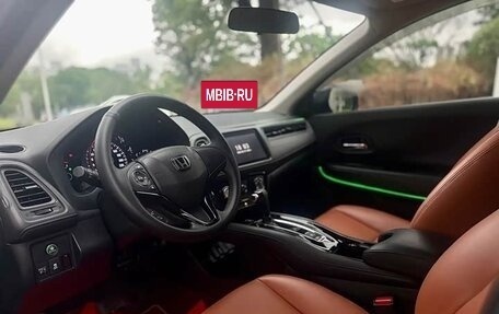 Honda Vezel, 2022 год, 1 316 006 рублей, 6 фотография