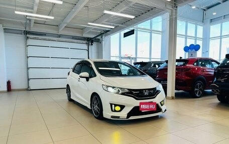 Honda Fit III, 2013 год, 1 529 999 рублей, 8 фотография