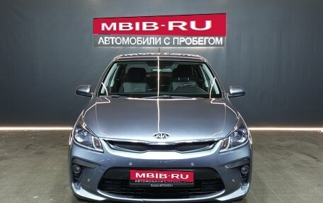 KIA Rio IV, 2018 год, 1 350 000 рублей, 2 фотография