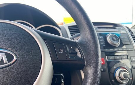 KIA Venga I, 2012 год, 950 000 рублей, 21 фотография