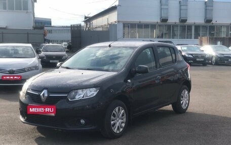 Renault Sandero II рестайлинг, 2015 год, 595 000 рублей, 1 фотография
