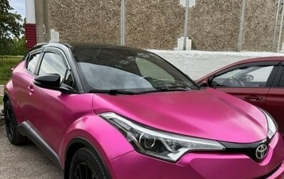 Toyota C-HR I рестайлинг, 2019 год, 2 600 000 рублей, 1 фотография