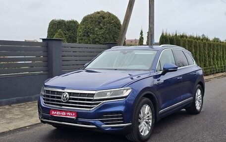 Volkswagen Touareg III, 2019 год, 4 950 000 рублей, 1 фотография