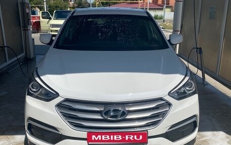 Hyundai Santa Fe IV, 2018 год, 2 299 000 рублей, 1 фотография