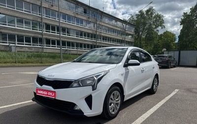 KIA Rio IV, 2022 год, 1 800 000 рублей, 1 фотография