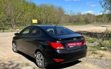 Hyundai Solaris II рестайлинг, 2016 год, 850 000 рублей, 4 фотография