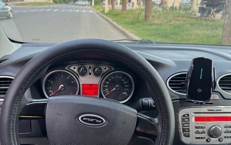 Ford Focus II рестайлинг, 2008 год, 550 000 рублей, 33 фотография