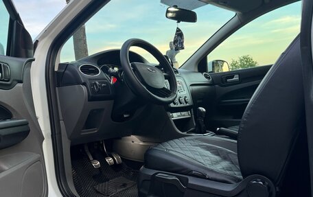 Ford Focus II рестайлинг, 2008 год, 550 000 рублей, 32 фотография