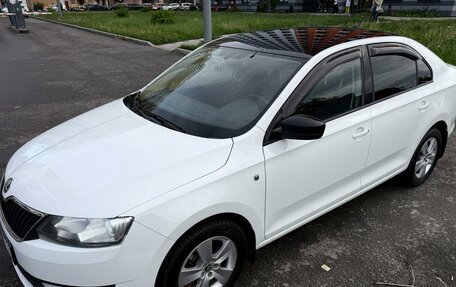 Skoda Rapid I, 2017 год, 1 285 000 рублей, 8 фотография