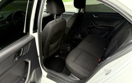 Skoda Rapid I, 2017 год, 1 285 000 рублей, 26 фотография