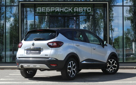 Renault Kaptur I рестайлинг, 2018 год, 1 650 000 рублей, 4 фотография