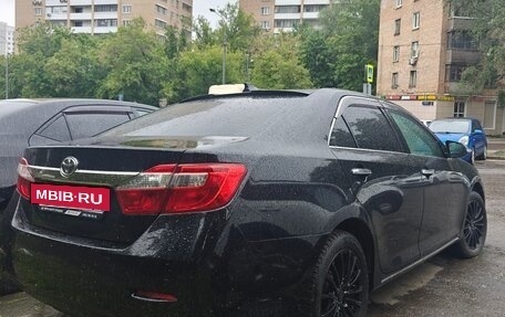 Toyota Camry, 2012 год, 1 170 000 рублей, 3 фотография