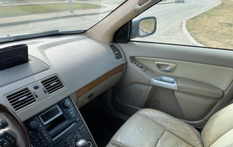 Volvo XC90 II рестайлинг, 2004 год, 550 000 рублей, 24 фотография