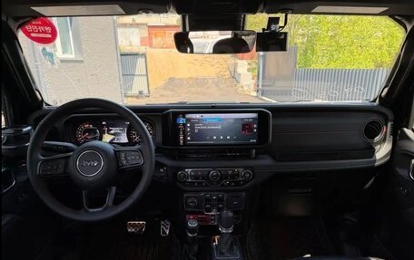 Jeep Wrangler, 2024 год, 6 750 000 рублей, 7 фотография