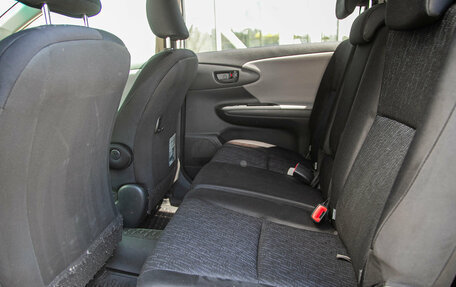 Toyota Wish II, 2011 год, 1 235 000 рублей, 13 фотография