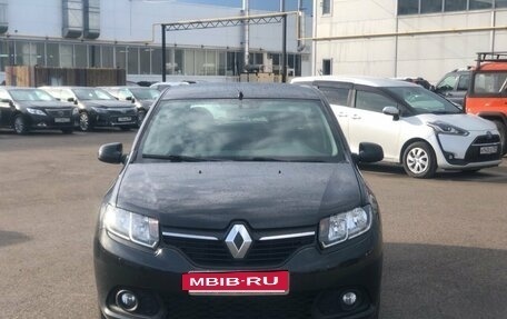 Renault Sandero II рестайлинг, 2015 год, 595 000 рублей, 3 фотография