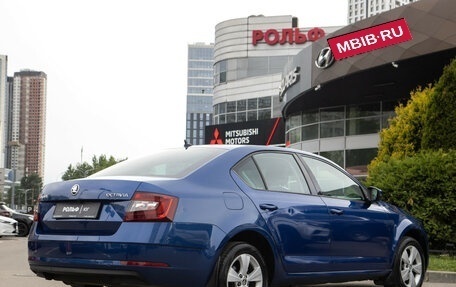 Skoda Octavia, 2018 год, 1 798 000 рублей, 3 фотография