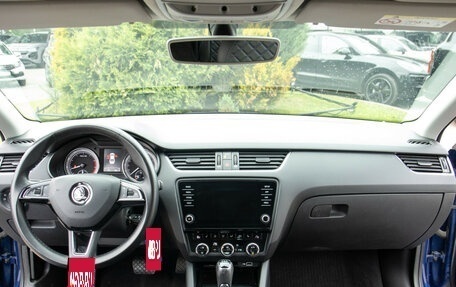 Skoda Octavia, 2018 год, 1 798 000 рублей, 9 фотография
