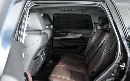 Chery Tiggo 8 Pro, 2022 год, 2 585 000 рублей, 11 фотография