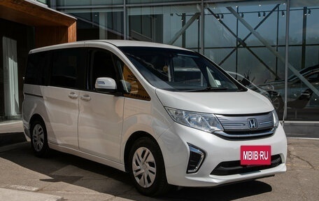 Honda Stepwgn IV, 2020 год, 1 659 000 рублей, 5 фотография
