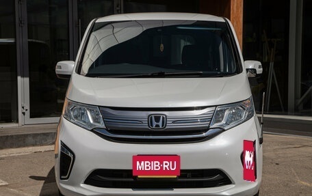 Honda Stepwgn IV, 2020 год, 1 659 000 рублей, 4 фотография