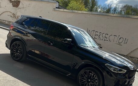 BMW X5 M, 2020 год, 7 550 000 рублей, 2 фотография