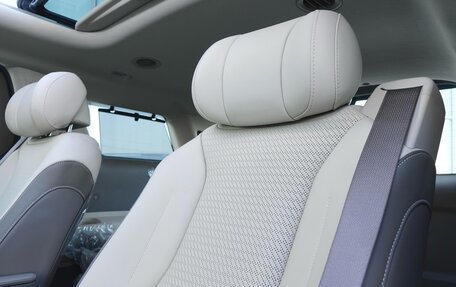 KIA Carnival, 2024 год, 8 910 000 рублей, 13 фотография