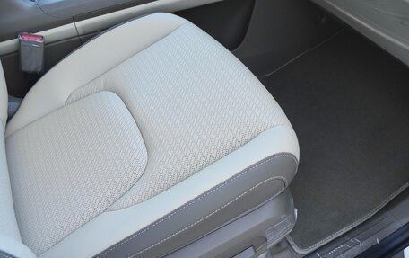 KIA Carnival, 2024 год, 8 910 000 рублей, 19 фотография