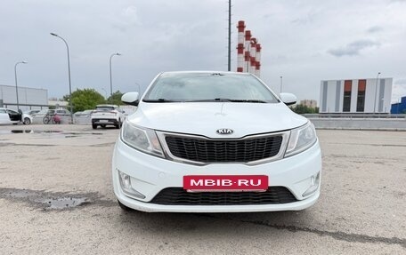 KIA Rio III рестайлинг, 2014 год, 990 000 рублей, 4 фотография