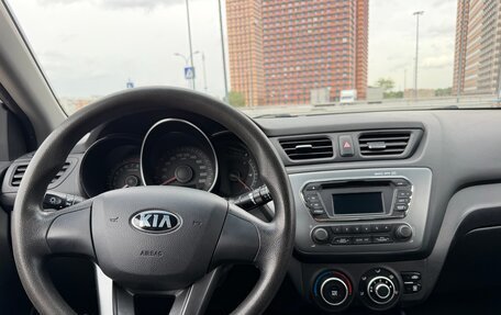 KIA Rio III рестайлинг, 2014 год, 990 000 рублей, 13 фотография