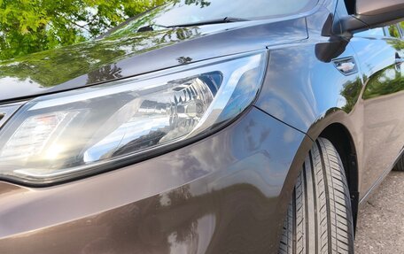 KIA Rio III рестайлинг, 2016 год, 990 000 рублей, 10 фотография