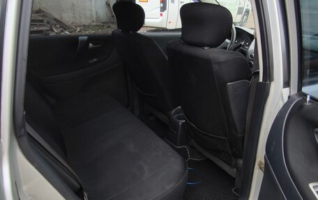 Suzuki Liana, 2004 год, 210 000 рублей, 8 фотография