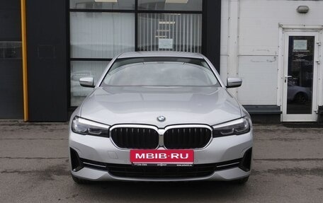 BMW 5 серия, 2020 год, 4 197 000 рублей, 2 фотография