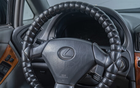 Lexus RX IV рестайлинг, 1999 год, 949 000 рублей, 13 фотография