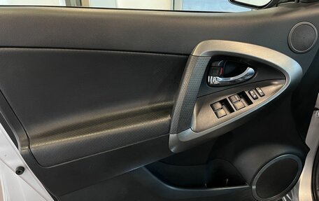 Toyota RAV4, 2012 год, 1 729 000 рублей, 19 фотография