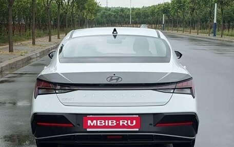 Hyundai Elantra, 2025 год, 1 750 018 рублей, 6 фотография