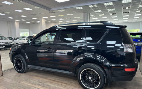 Mitsubishi Outlander III рестайлинг 3, 2011 год, 1 090 000 рублей, 6 фотография