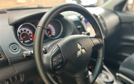 Mitsubishi Outlander III рестайлинг 3, 2011 год, 1 090 000 рублей, 20 фотография