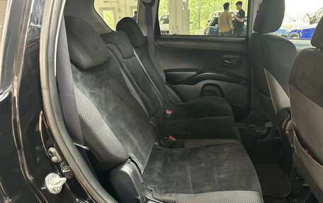 Mitsubishi Outlander III рестайлинг 3, 2011 год, 1 090 000 рублей, 34 фотография