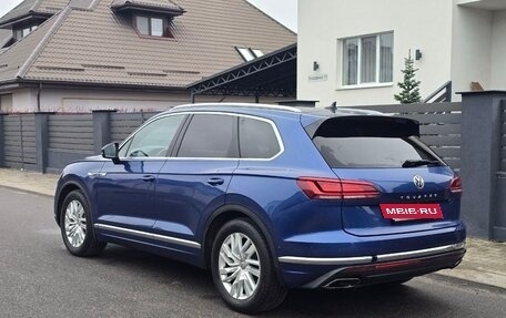 Volkswagen Touareg III, 2019 год, 4 950 000 рублей, 4 фотография