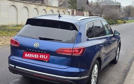 Volkswagen Touareg III, 2019 год, 4 950 000 рублей, 7 фотография