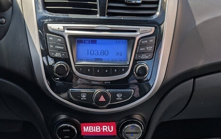Hyundai Solaris II рестайлинг, 2014 год, 980 000 рублей, 12 фотография