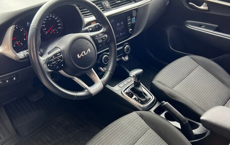 KIA Rio IV, 2022 год, 1 790 000 рублей, 14 фотография