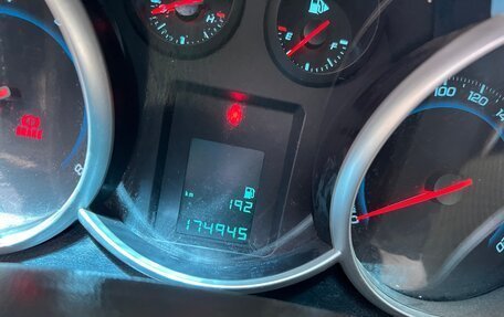 Chevrolet Cruze II, 2012 год, 700 000 рублей, 4 фотография