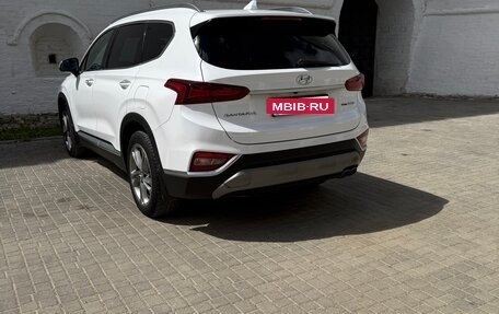 Hyundai Santa Fe IV, 2019 год, 2 800 000 рублей, 5 фотография