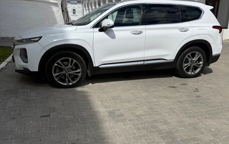 Hyundai Santa Fe IV, 2019 год, 2 800 000 рублей, 6 фотография