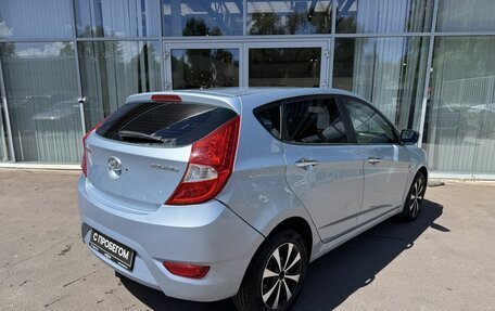 Hyundai Solaris II рестайлинг, 2011 год, 650 000 рублей, 5 фотография